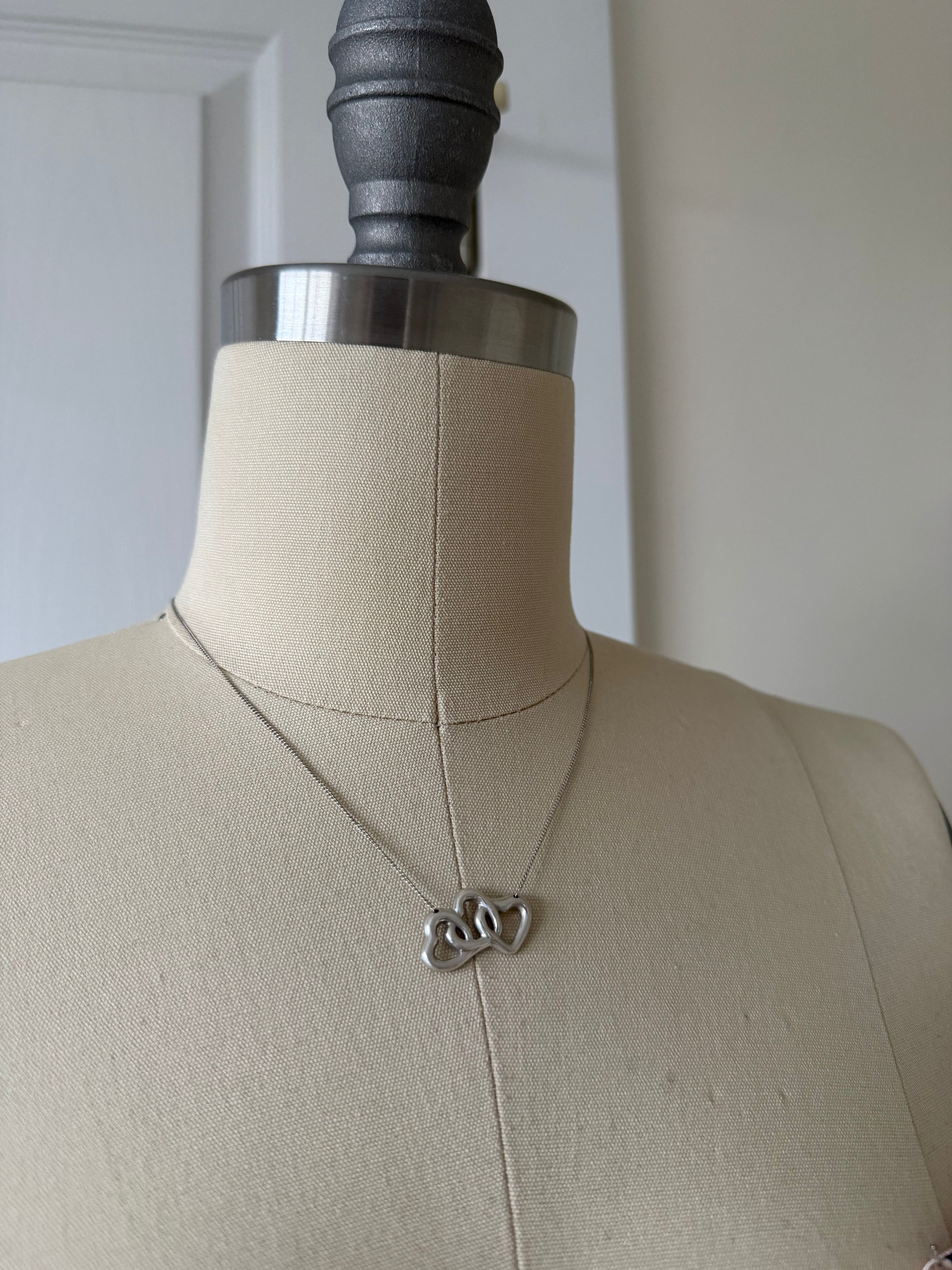 Tiffany & Co. Vintage Sterling Silver Elsa Peretti Triple Hearts Necklace