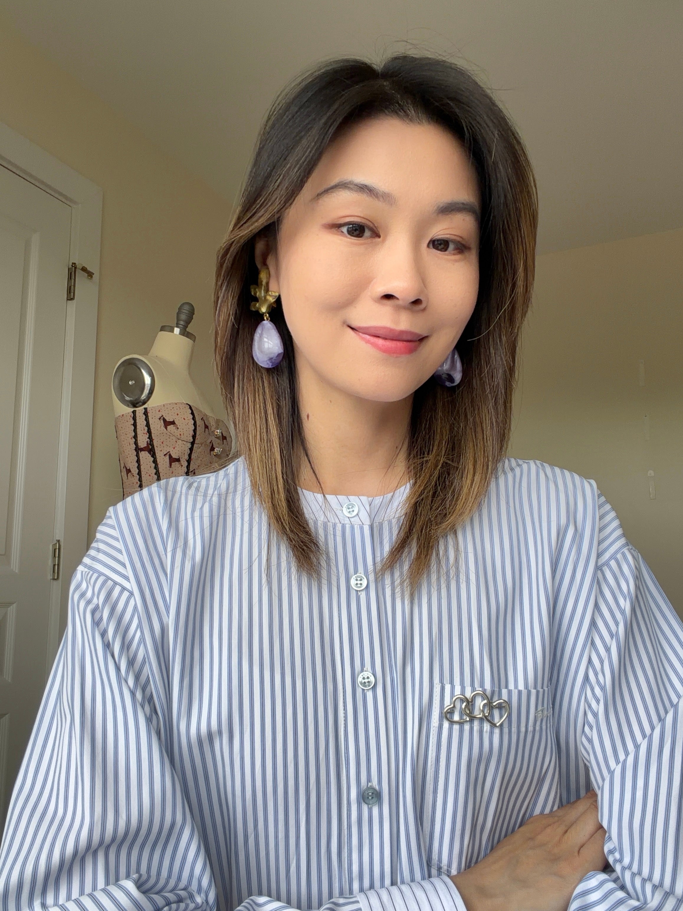 Dominique Denaive Paris Vintage Violet Gold Resin Flower Drop Clip-On Earrings